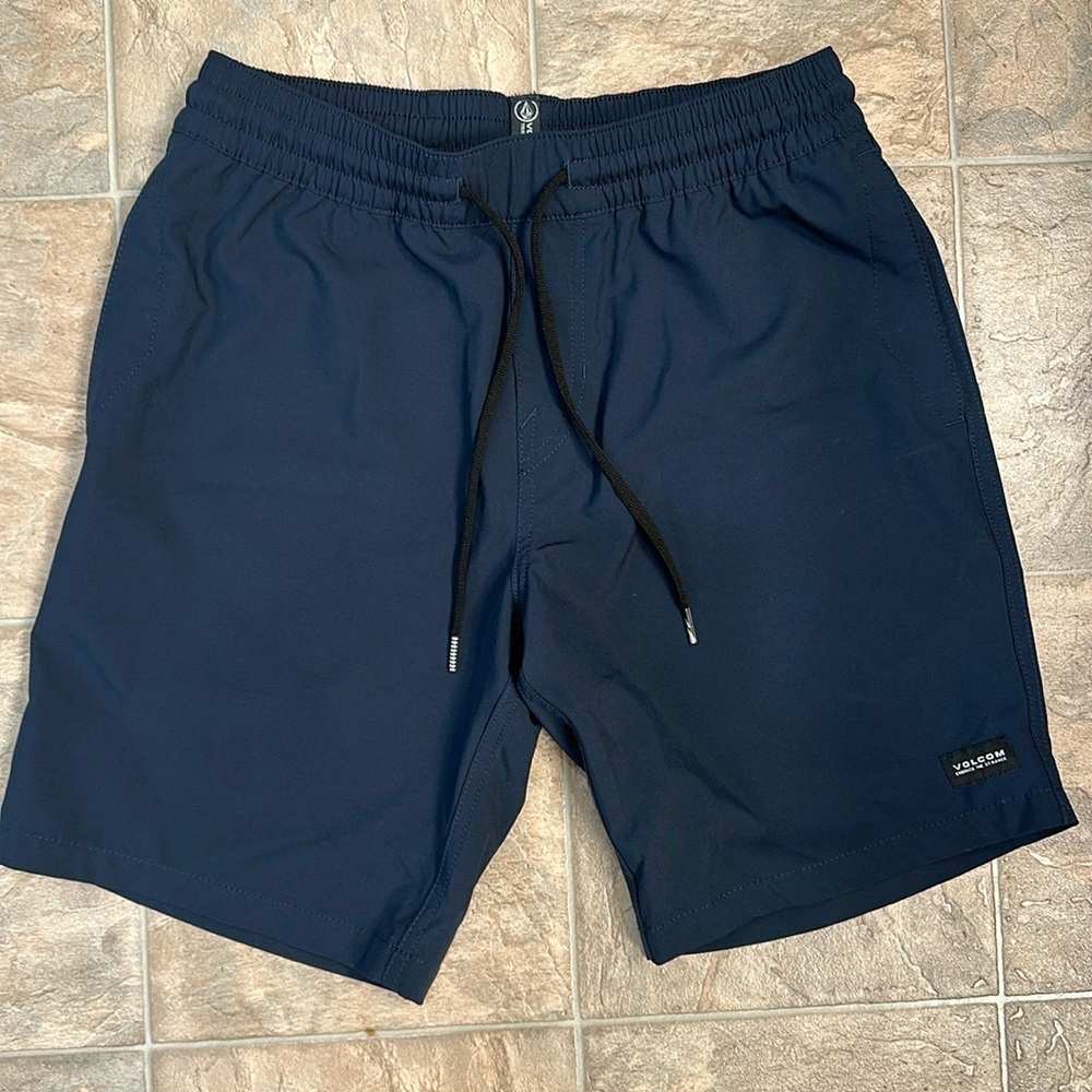 Volcom Swim Type Shorts Size Small - image 1